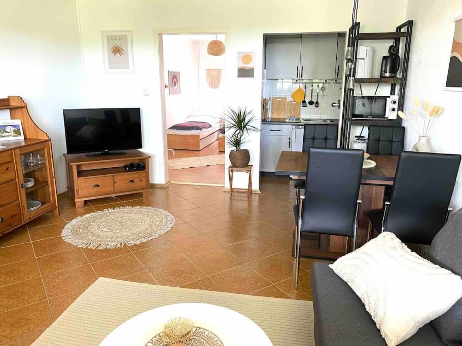 Ferienwohnung Nr. 1 Terrasse Bodden Kanu Bootssteg Zudar Exterior foto